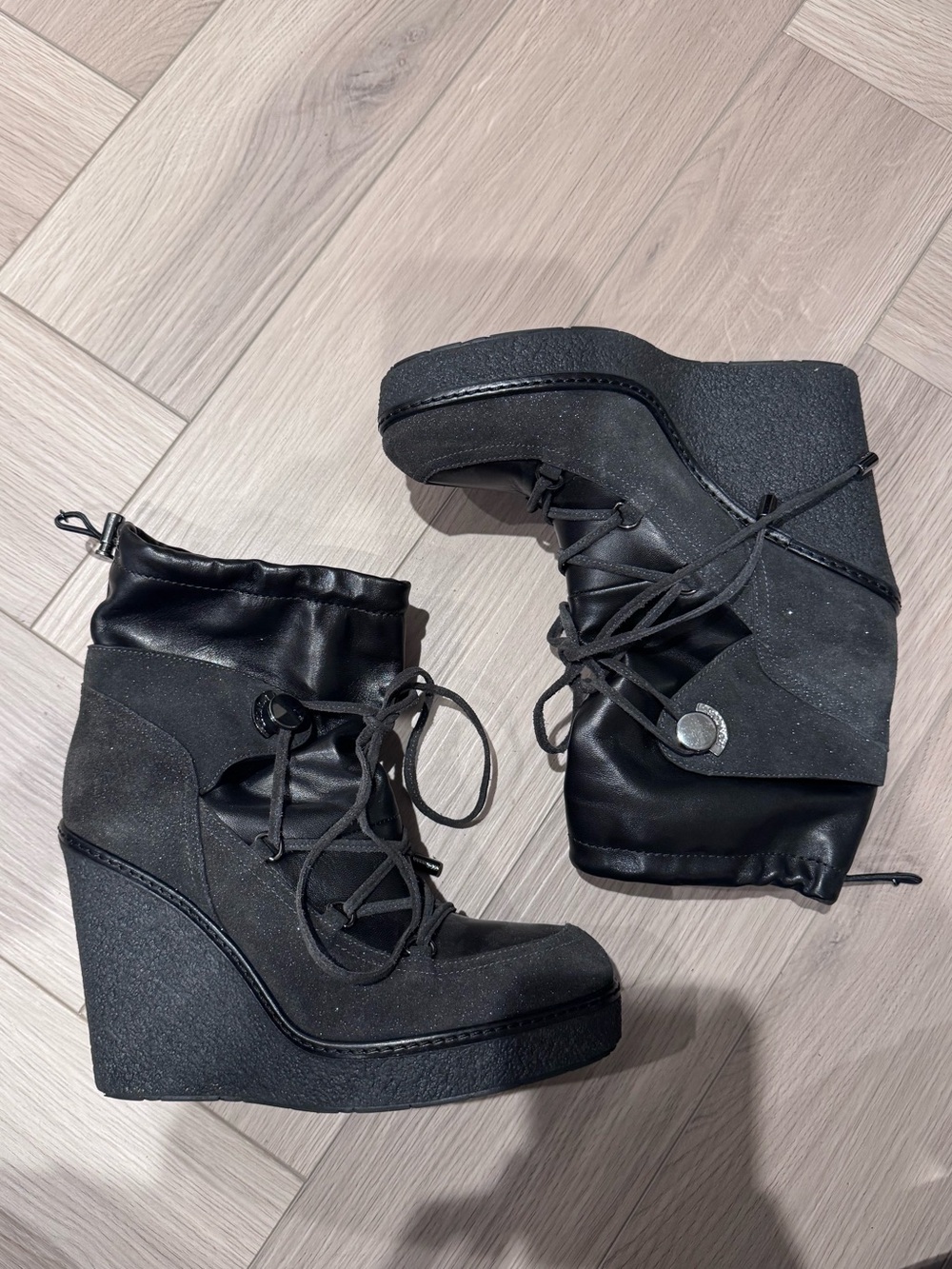 Moncler Black Wedge Lace-Up Ankle Boots - Women